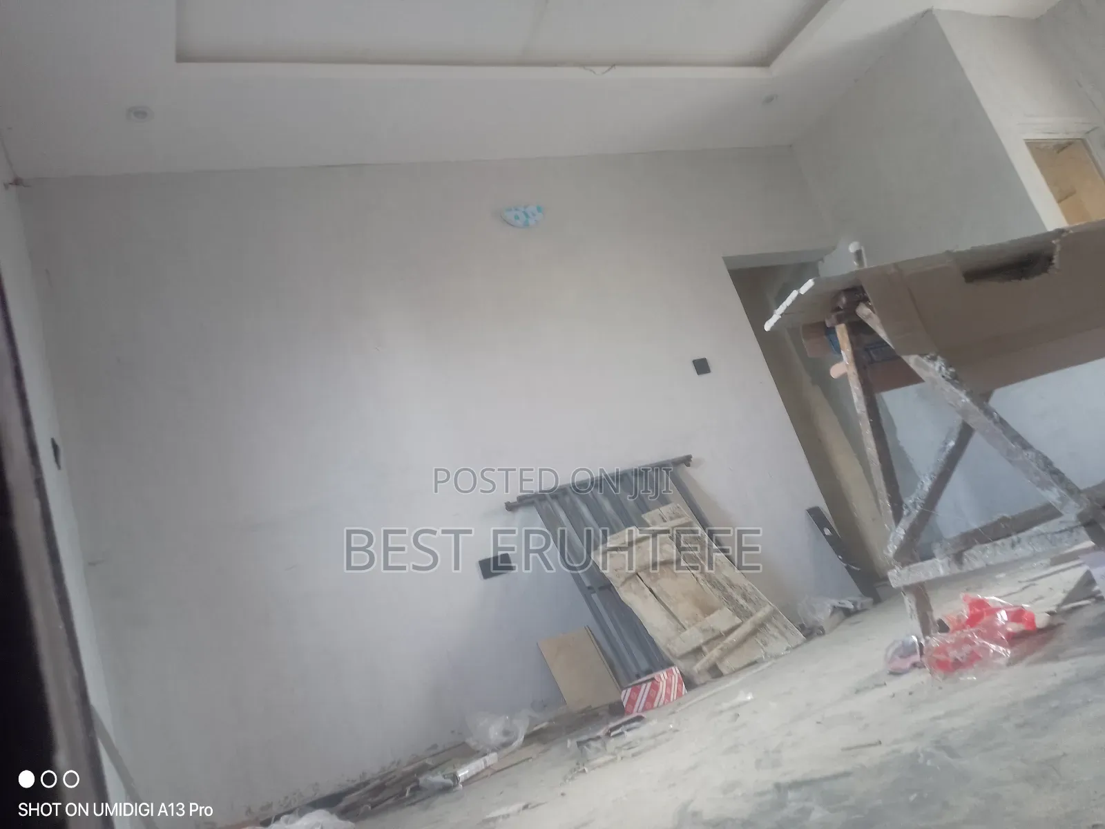 Furnished 1bdrm Room & Parlour in Comfort Home Estate, Sangotedo