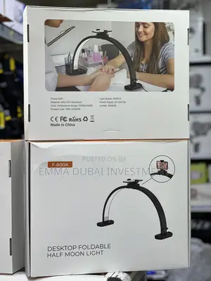 F-800a Desktop Foldable Half Moon Light