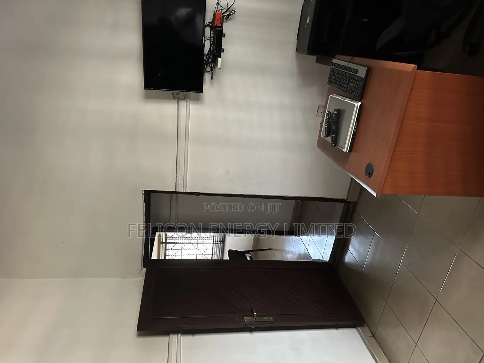 Cooperate Office, Business Workshop, Restaurant/ Bar, Hotel.