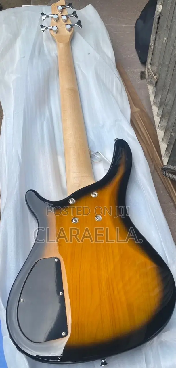 Standard Japan Five Strings Bass Guitar