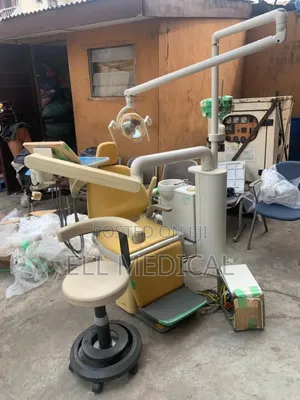 Dental Chair With Accessories