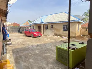 1bdrm Block of Flats in Leisure Place Street, Kubwa for sale