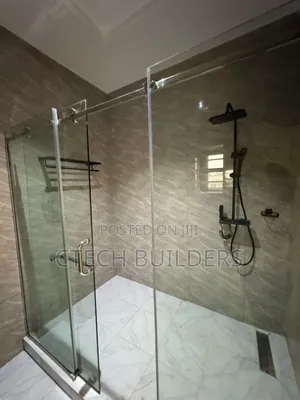 4bdrm Duplex in Benin City for sale