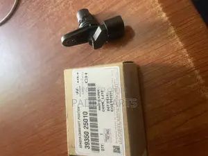 Photo - Hyundai Santa Fe Camshaft Position Sensor 39350-25010