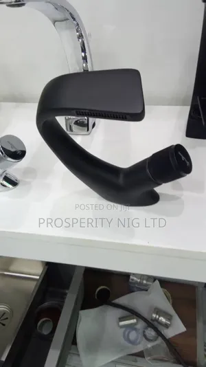 Luxury Black Luxury England Mixer Tap