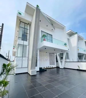 Furnished 5bdrm Duplex in Agungi for sale