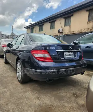 Mercedes-Benz C300 Luxury Sedan AWD (3.0L 6cyl 7A) 2009 Blue