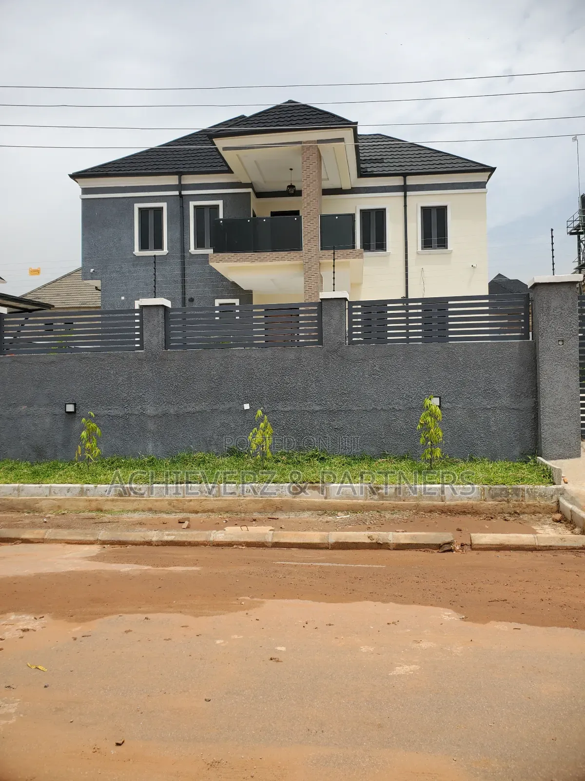 4bdrm Duplex in Admiralty Estate, Asokoro for rent