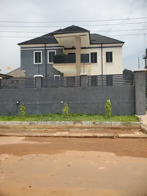 4bdrm Duplex in Admiralty Estate, Asokoro for rent