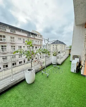 Luxury 2-Bedroom Penthouse With Private, Pool