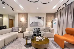 2-Bedroom Apartment Ps5, Pool, and Smart Home
