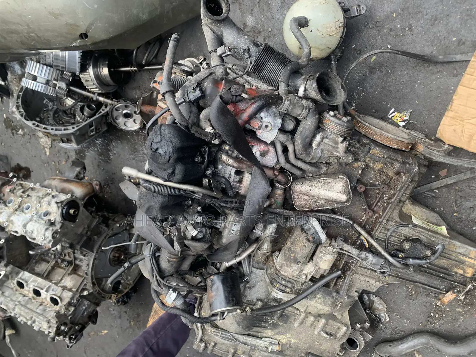 Complete Engine and Gear Box B Class