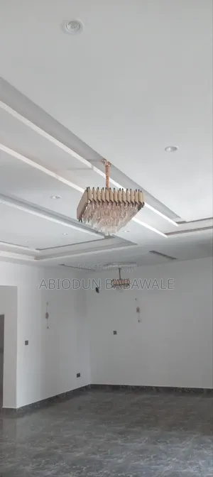 4bdrm Duplex in Navy Admiralty for rent
