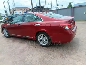 Lexus ES 350 2010 Red