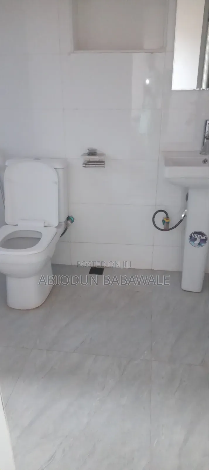 5bdrm Duplex in Navy Admiralty for rent