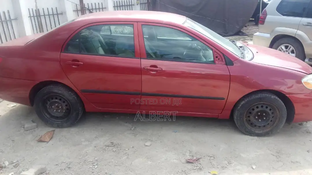 Toyota Corolla 2004 Red