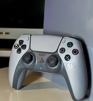 Omaybus Play Station