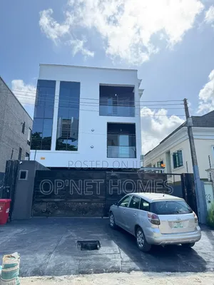 Furnished 4bdrm Duplex in Lekki Phase 1 for sale