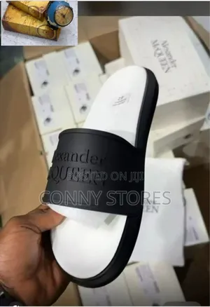 High Quality Alexander McQueen Slide