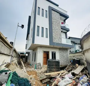 5bdrm Duplex in Ogudu Gra Phase 1 for sale