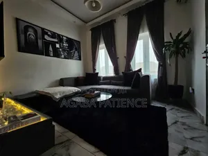 Premium 1bed Apartment 2mins to Airport With Swimming Pool