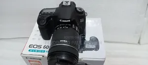 Canon Professional Photo and Video Camera With 18to135 Lens