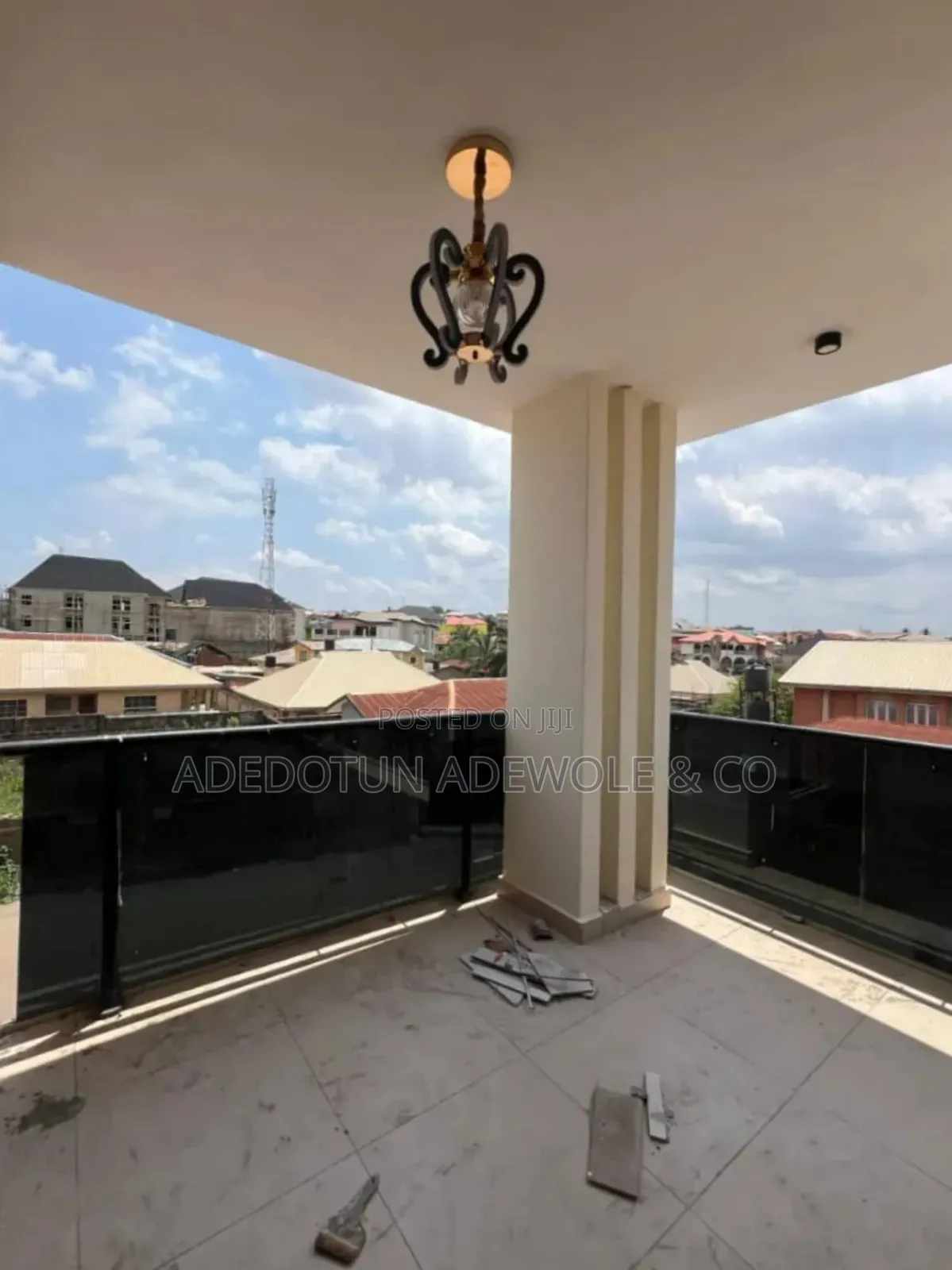 4bdrm Duplex in Heritage Estate for sale