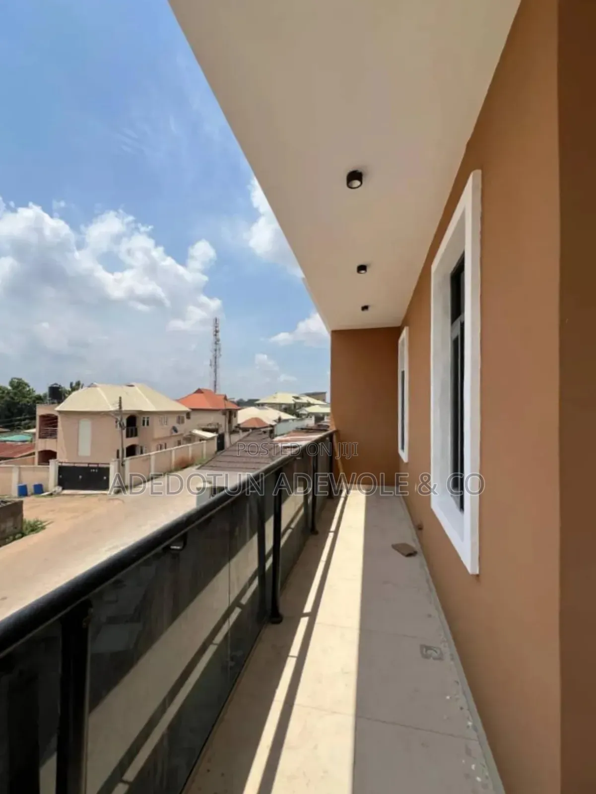 4bdrm Duplex in Heritage Estate for sale