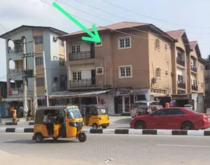 3bdrm Block of Flats in Ketu Lagos for sale