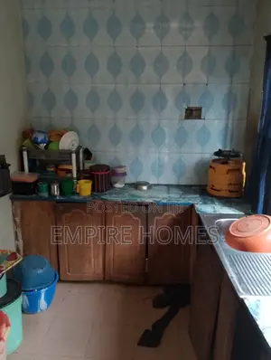 3bdrm Bungalow in Oshin Ayobo for sale