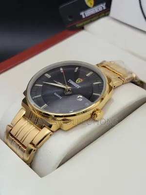 Gold Chain Wristwatch for Men and Women