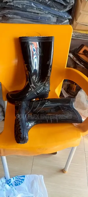 Zebra Black Yellow Durable Rain Boot