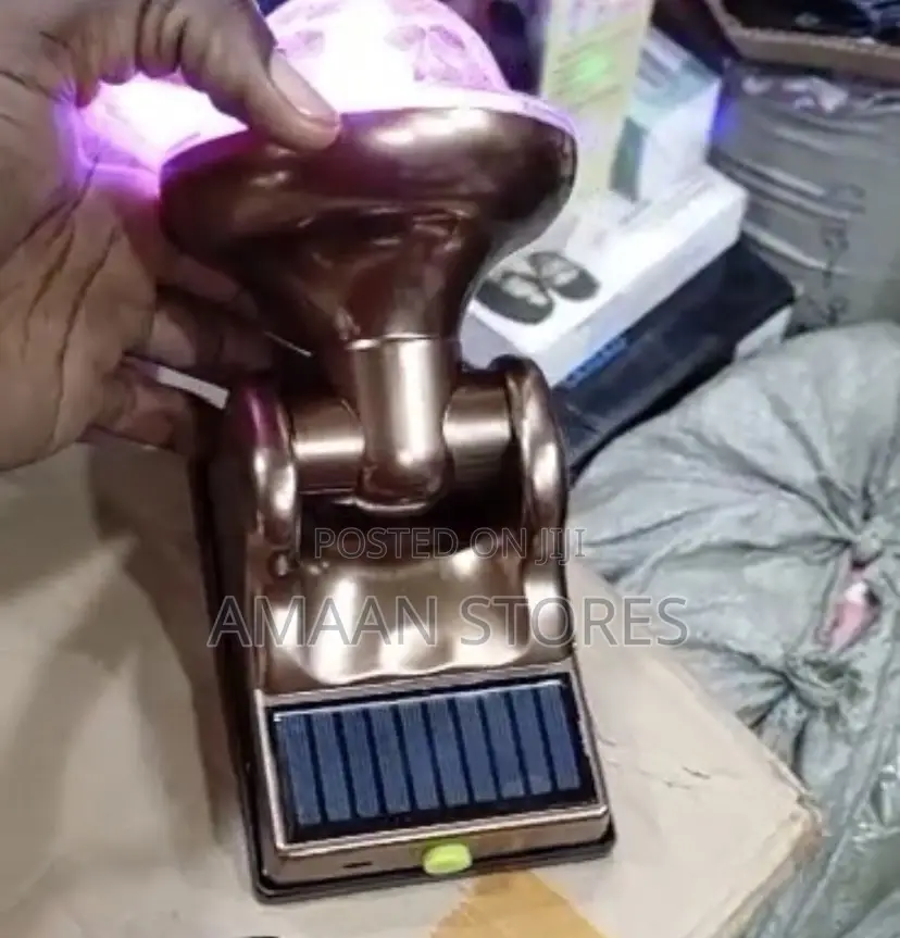 Multifunctional Solar Rotation Light With in-Built Powerbank