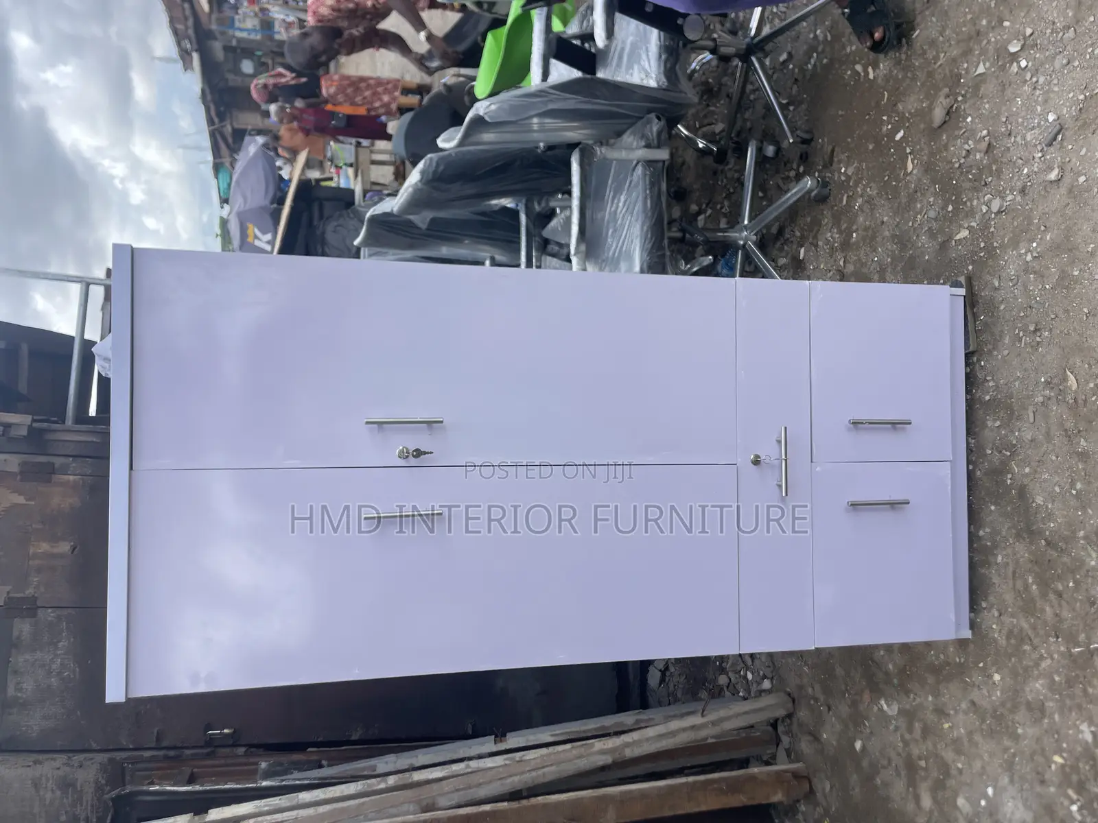 Wardrobe 32 Inches by 6ft