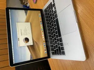 Laptop Apple MacBook Pro 8GB Intel Core I5 SSD 256GB