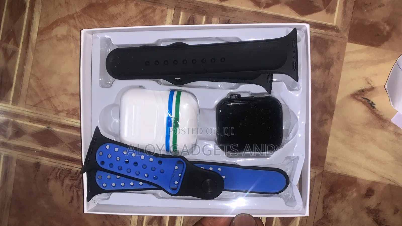 T55 Smartwatch and Accessories