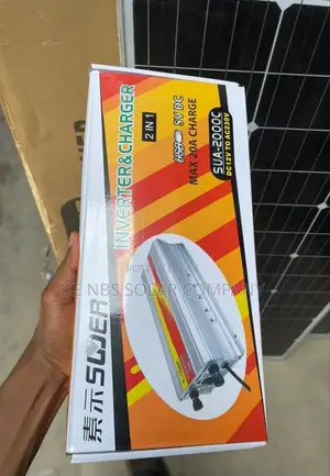 2000w 12v Solar Inverter With Charger
