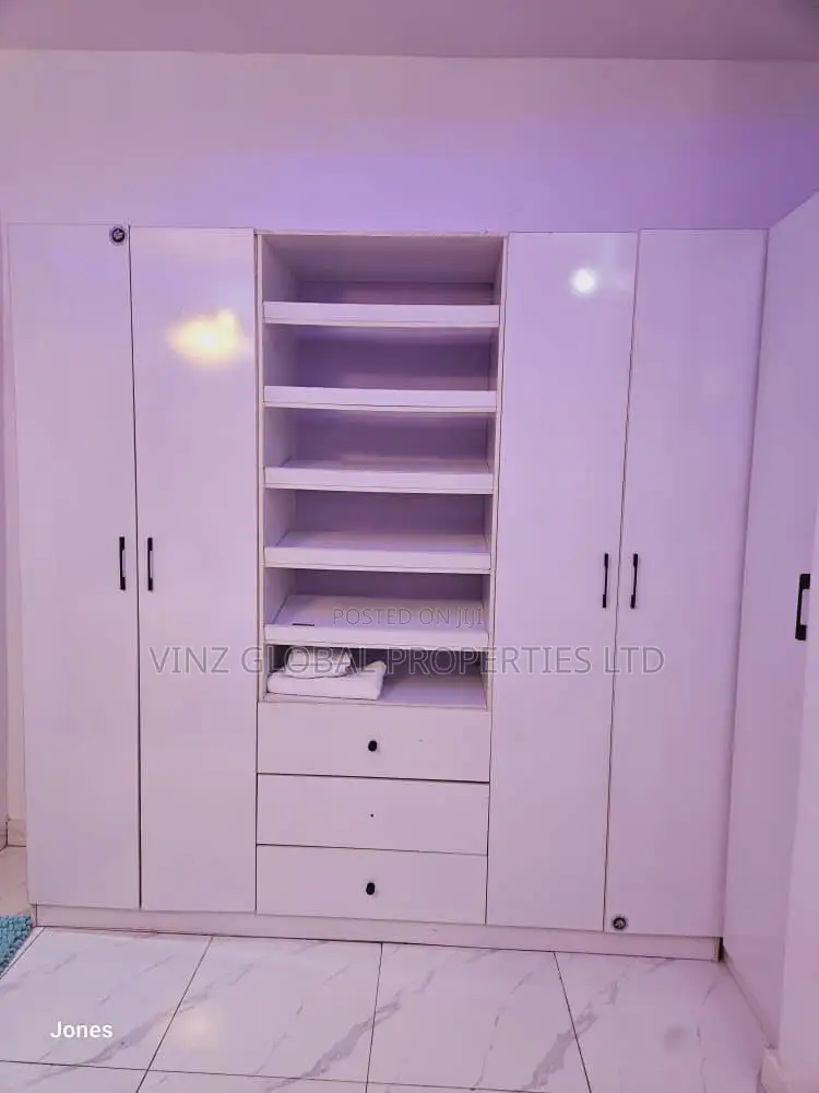 Exquisite Luxury 3 Bedroom Duplex Apartment