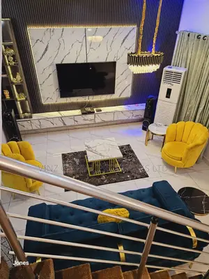 Exquisite Luxury 3 Bedroom Duplex Apartment