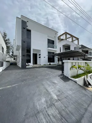 5bdrm Duplex in Lekki County Homes for sale