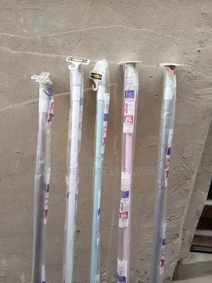 Adjustable Tension Shower Curtain Rod (No Drill)