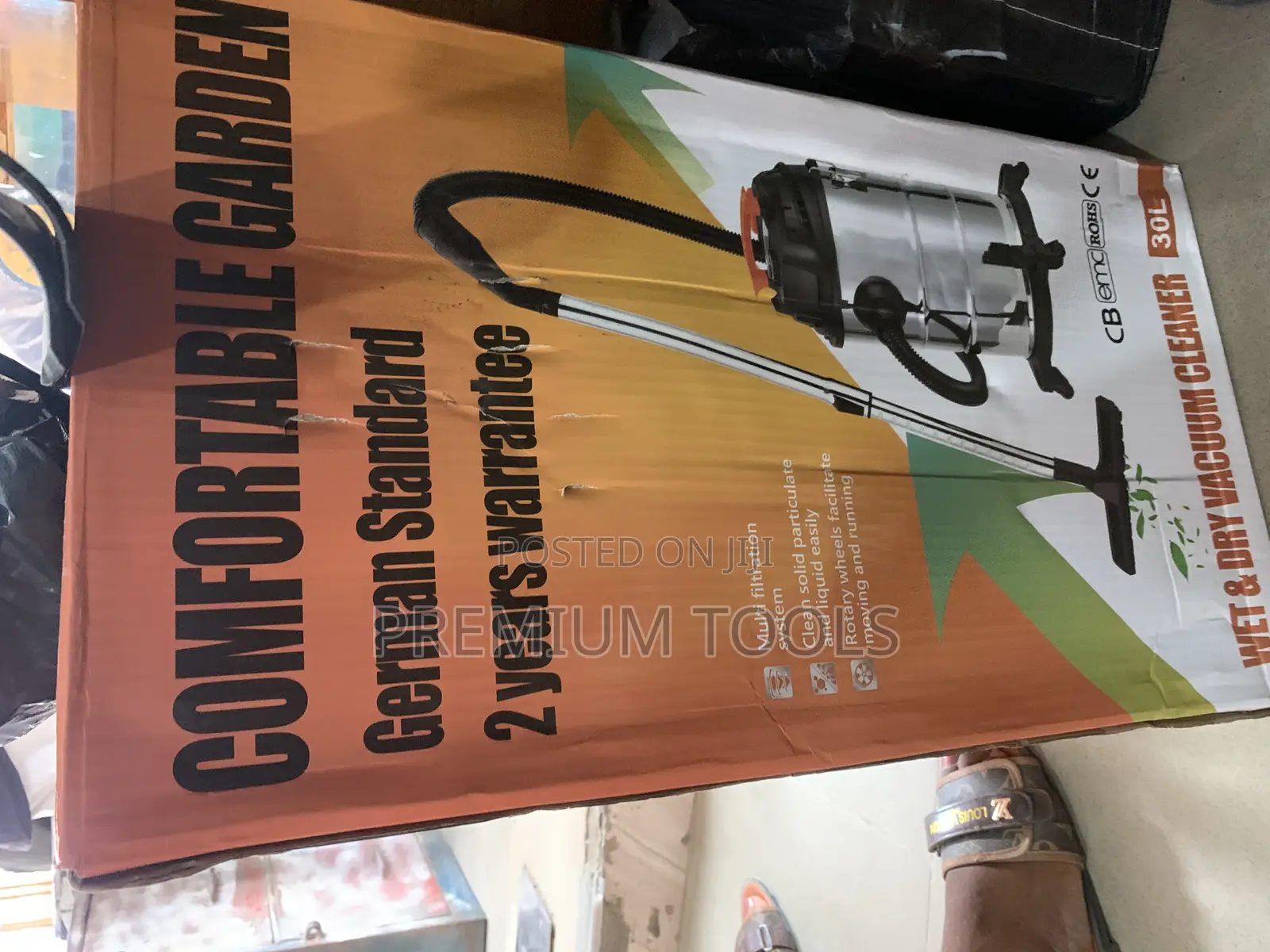 Big Comfortable Vacuum Cleaner 30l