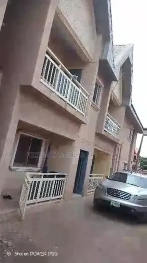 12bdrm Block of Flats in Emene, Enugu , Enugu for sale