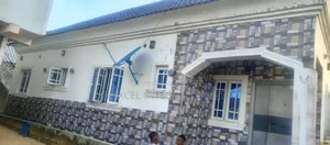 3bdrm Bungalow in Igando, Ibeju for sale