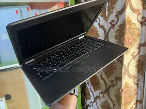 Laptop Dell Latitude 12 E7250 8GB Intel Core i5 SSD 256GB