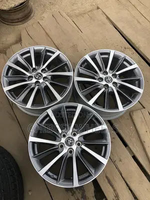 18 Rim For Toyota Highlander 2016 Factory 🏭 Fitted