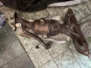 Manifold Catalyst Toyota Yaris 2020 Hybrid