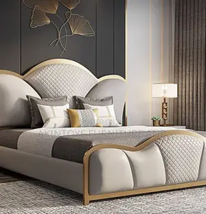 6/7 King Size Bed With 2 Bed Cabinet