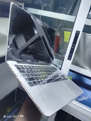 Laptop Apple MacBook Pro 2015 8GB Intel Core I5 SSD 128GB