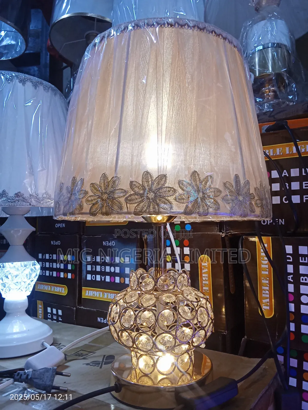 Gold Aclyric Bedroom Lamp Bedside Lamp With Light Up and Dow